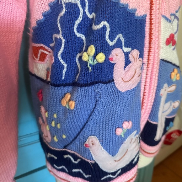 Women’s Handmade Knit Sweater - Picture 5 of 7